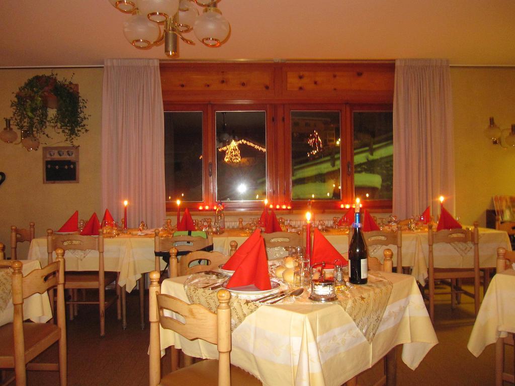 Confinale Hotel Santa Caterina Valfurva Exterior foto